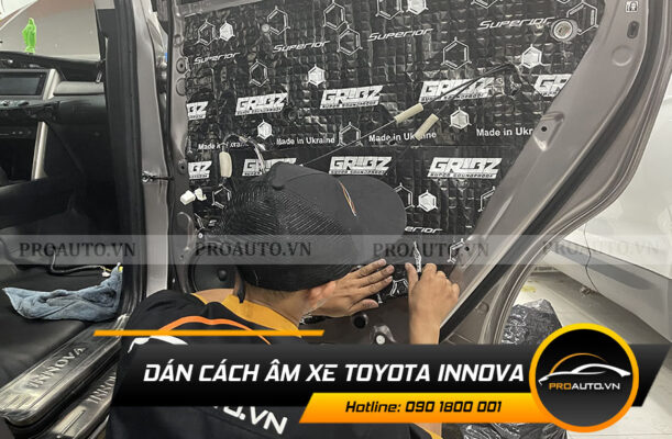 CÁCH ÂM CHỐNG ỒN XE TOYOTA INNOVA