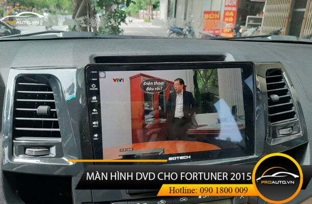 Màn hình DVD Android xe Fortuner 2015