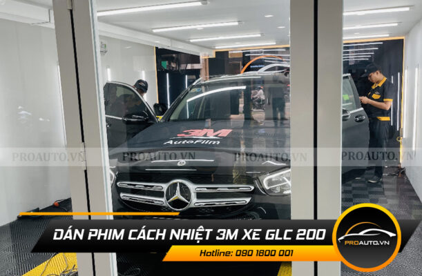 Dán phim cách nhiệt xe Mercedes GLC300